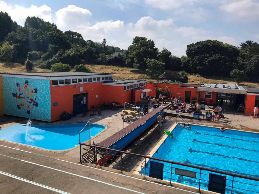 Indoor and outdoor swimming pools Bristol - This Bristol Brood