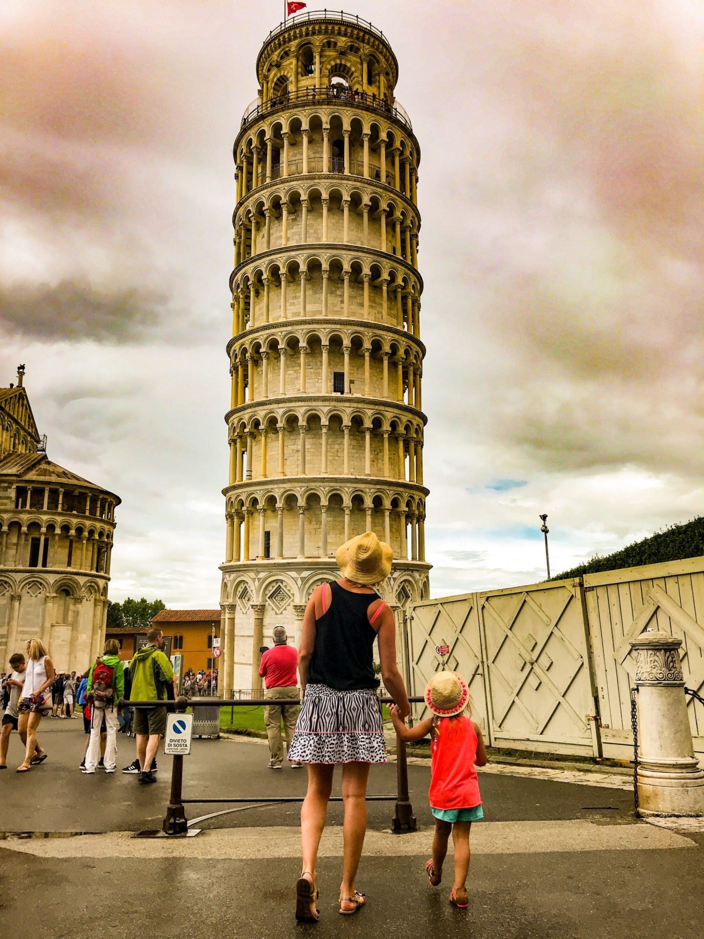 Leaning tower of Pisa, family travel