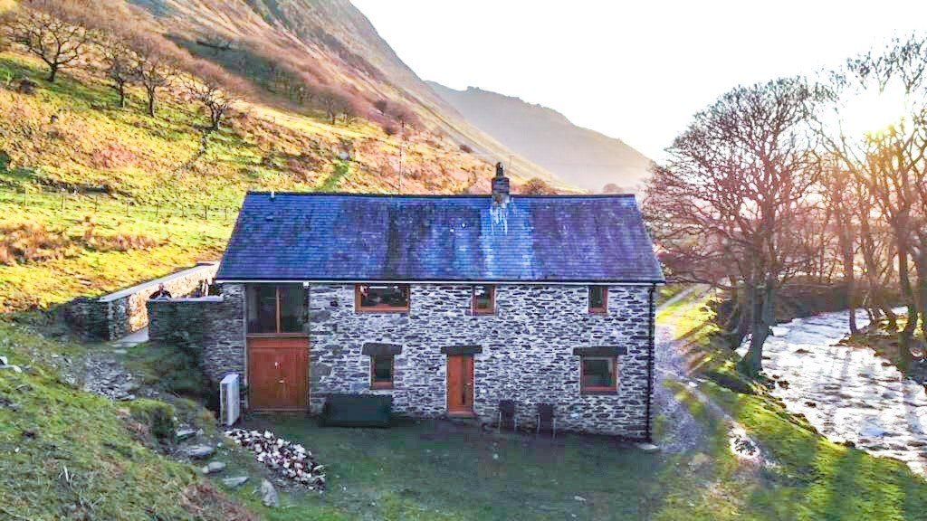 Review: Y Felin Snowdonia lodge 