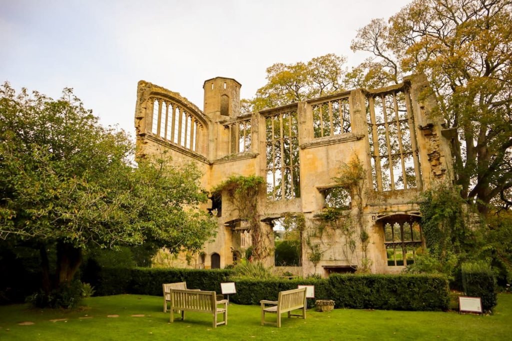 Sudeley Castle ruins: day trips from Bristol with kids