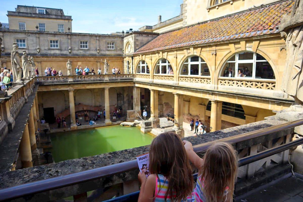 virtual tours: home activities for kids Roman Bath 