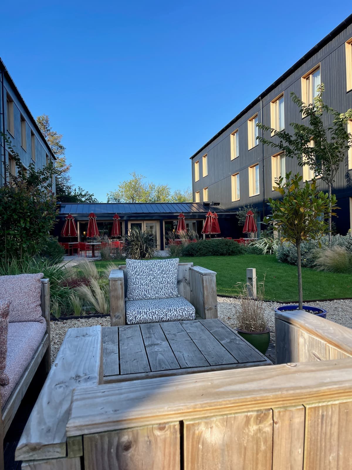 Grassy courtyard garden at Mollie's Bristol