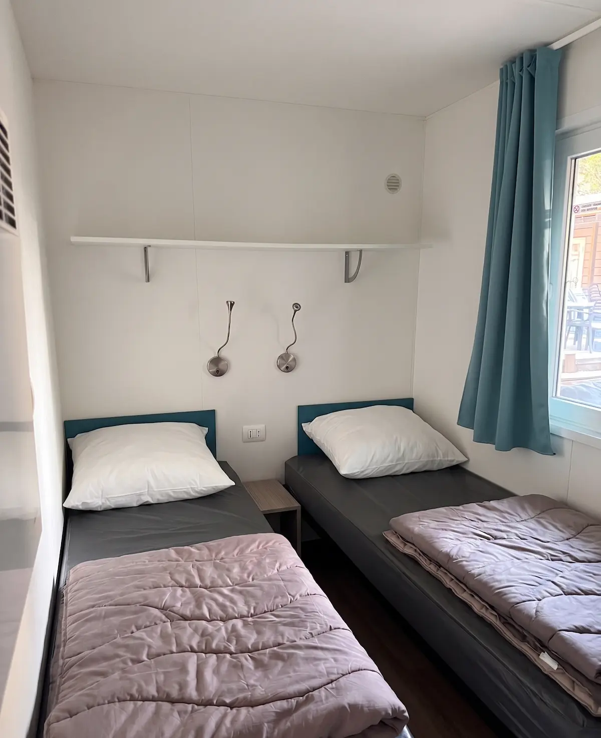 Review Hu Altomincio eurocamp premium accommodation 3-bedroom peschiera del garda italy