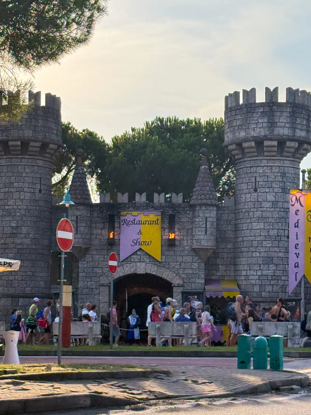 Gardaland movieland theme parks lake garda italy
