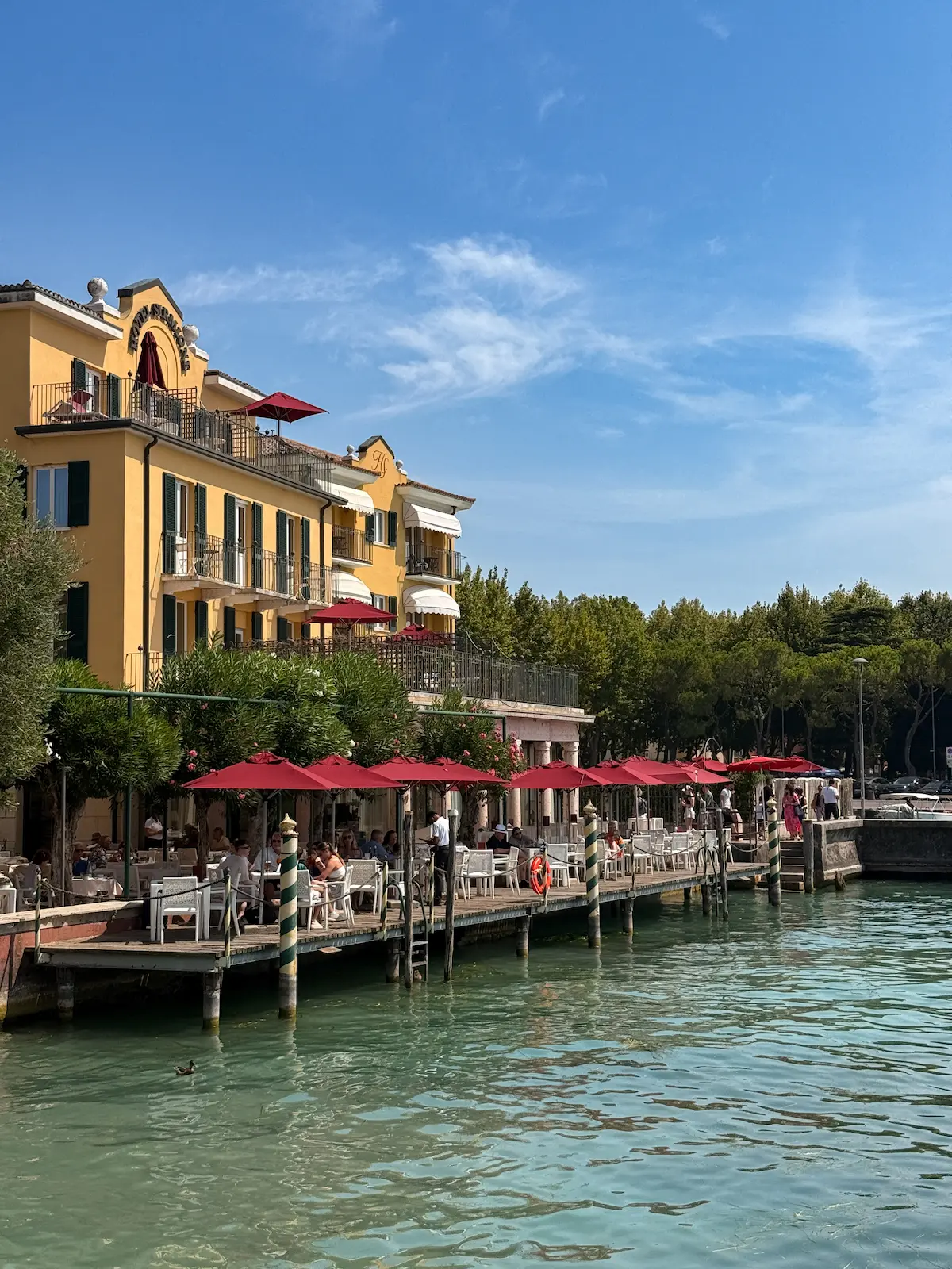 Sirmione lake garda italy fortress castle moat