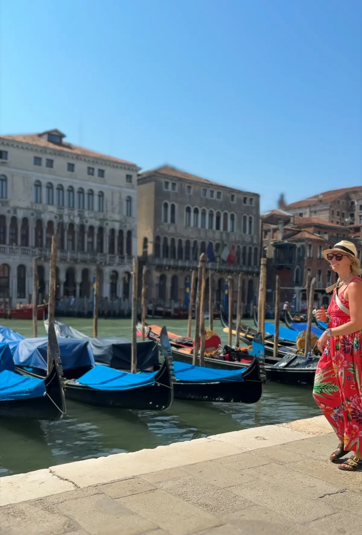 Venice day trip italy gondolas canals hu altomincio review