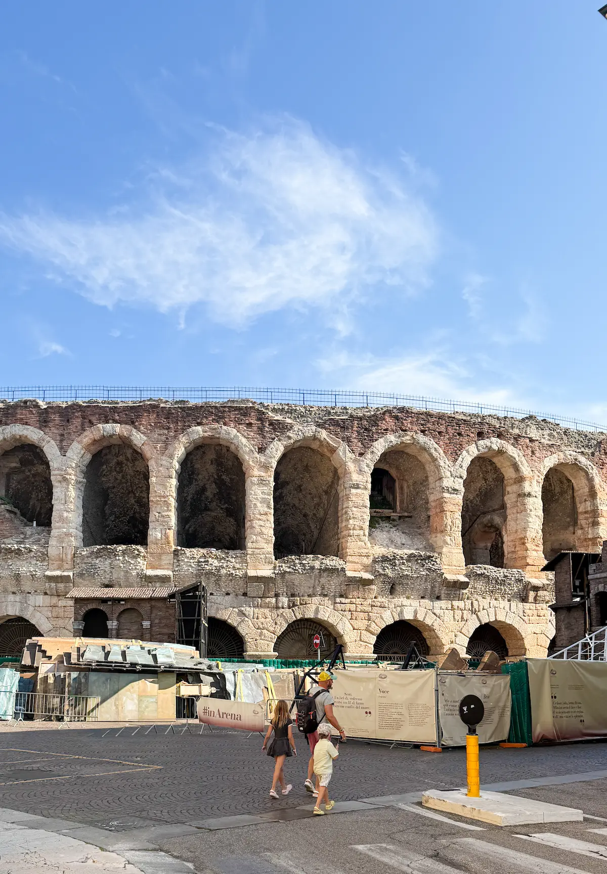 Verona colosseum italy day trip from hu altomincio