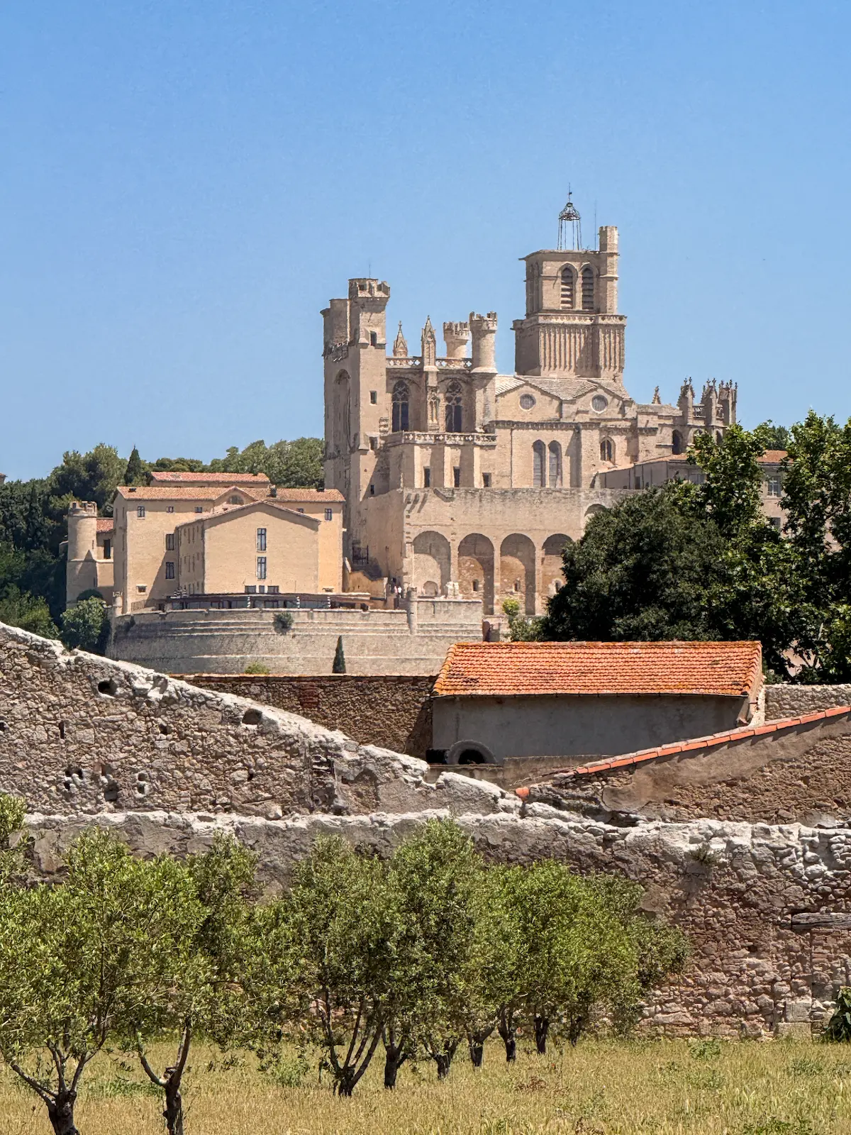 Beziers saint nazaire cathedral france