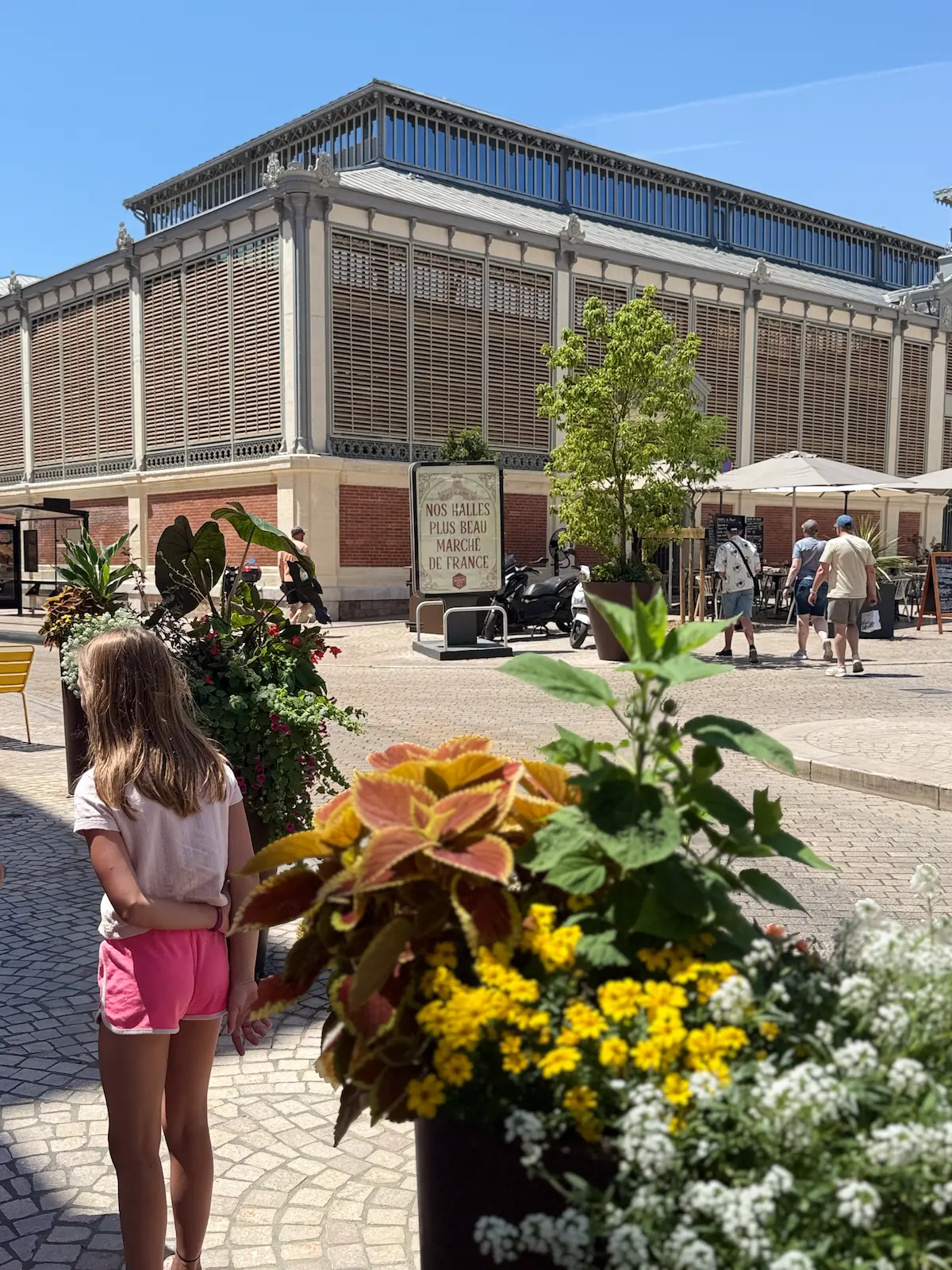 Les Halles de Beziers food hall indoor market france