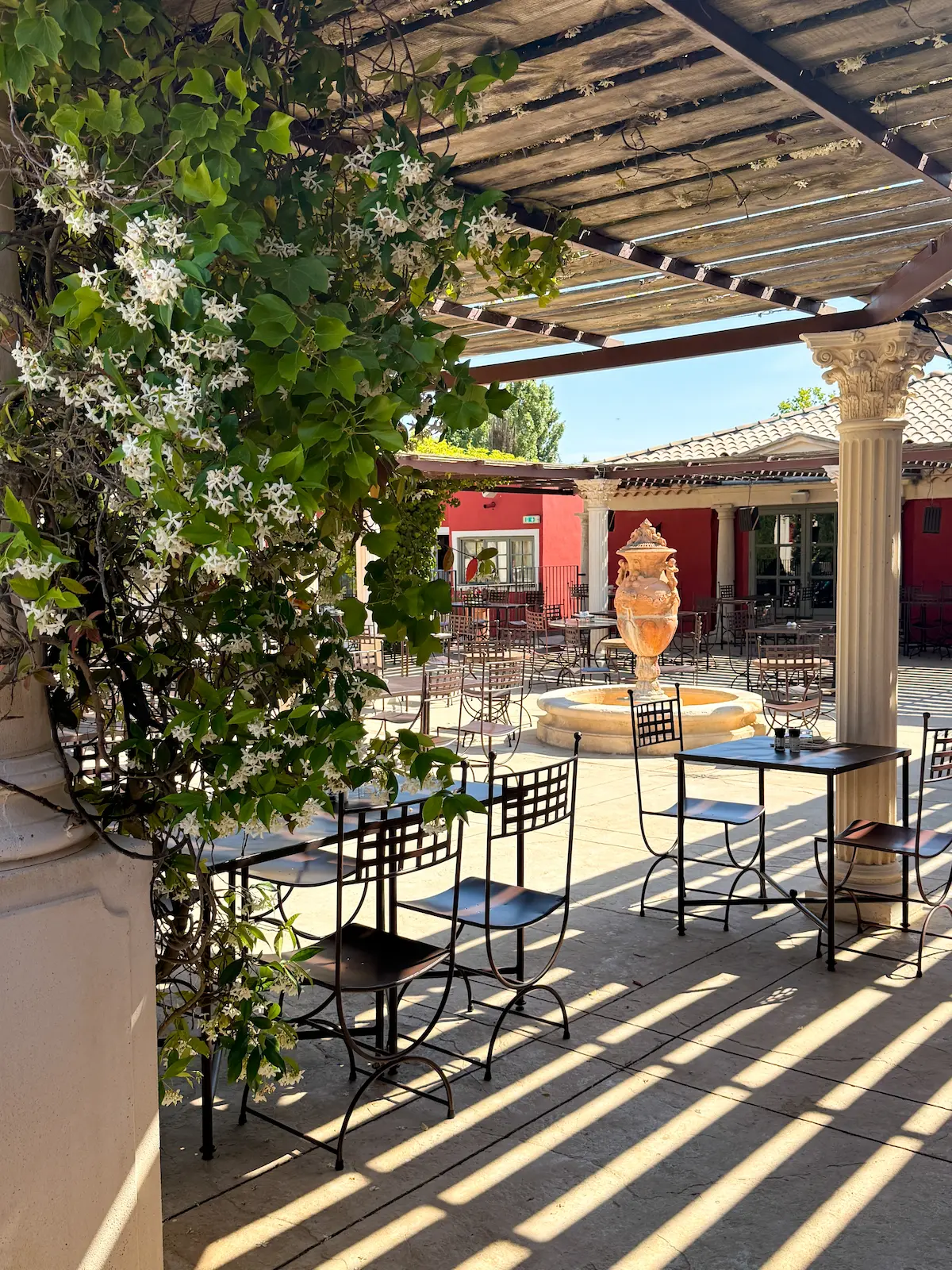 Le Serignan Plage restaurants 